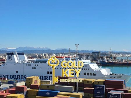 🌊 Shitet Apartament 1+1 me Pamje Deti Rruga e Portit, Durrës