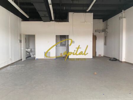 AMBIENT BIZNESI ME QIRA 100 M2 MEZEZ 40.000 LEKE