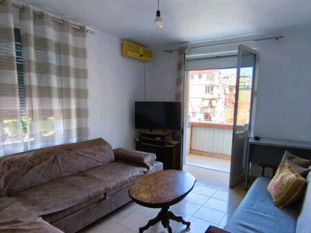 APPARTAMENTO IN AFFITTO 2+1 PIAZZA WILLSON 60.000 LEKE