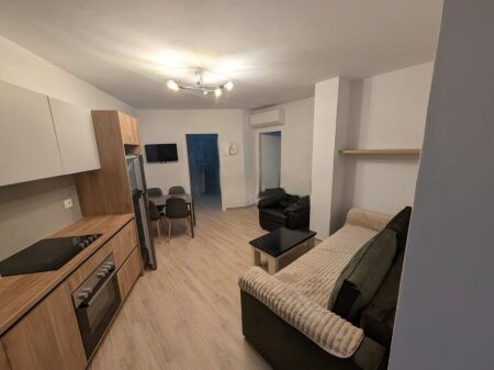 Appartamento 2+1 con posto auto in affitto vicino alla scuola Qazim Turdiu a Don Bosko.