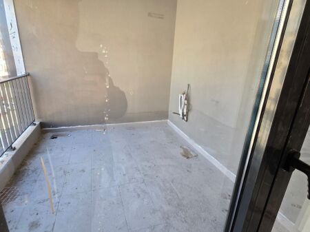 🏢 Shitet Apartament 2+1 – Fillimi i Bulevardit të Ri, Tiranë