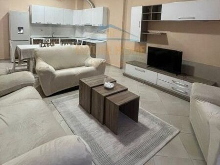 Qira, Apartament 1+1+Verande, Fresk, Tirane.