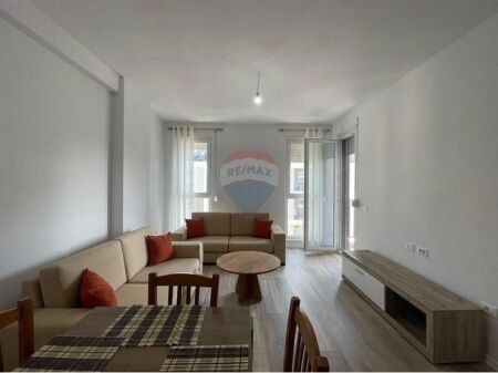 Appartamento 2+1+2 in affitto a Univers City!