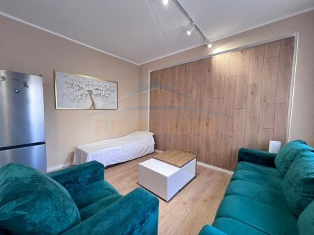 Vendesi in vendita 1+1 Golem