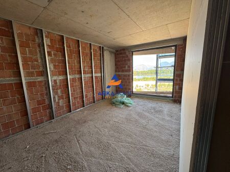 SHITET APARTAMENT 1+1+ VERAND "LIQENI I THATE" 248.040 EURO