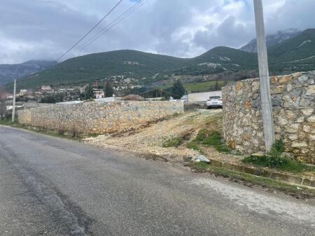 Qera, Tokë ,Tufinë, Tiranë