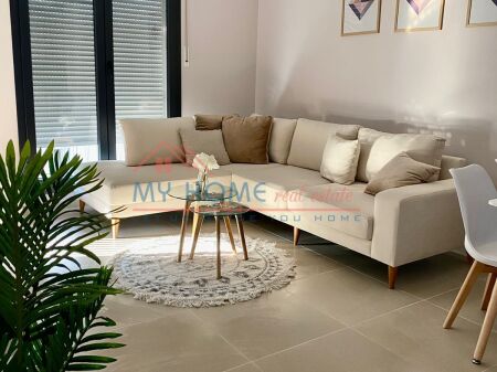 Apartament 1+1 me qira rruga Kongresi i Manastirit ne Tirane