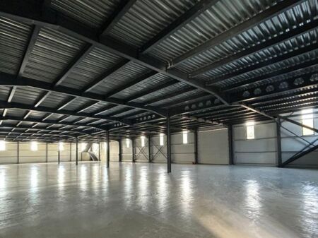 🏭 Kapanon industrial 2-katësh me qera