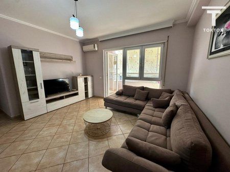 FOR RENT, APARTMENT 2+1+ STORAGE, UNAZA E RE, TIRANA