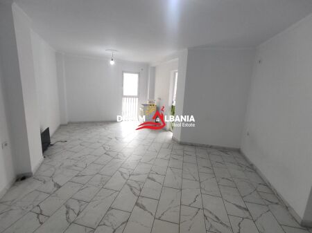 Apartment 1+1 for sale on Hysen Dalliu Street ( ID 41111520 )