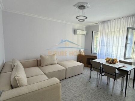 Rent, Apartment 3+1, Zogu i I Boulevard