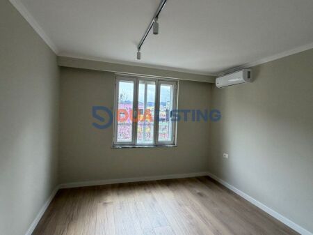 ✨ Apartament 1+1 në zemër të 21 Dhjetorit – pranë Diamond Dental