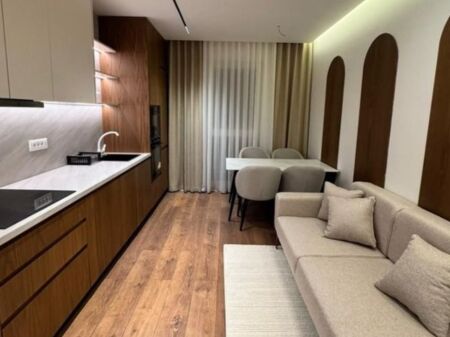 🏡 Apartament 2+1 me qera