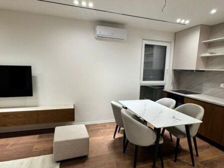 Appartamento 1+1 In Affitto a Xhamlliku