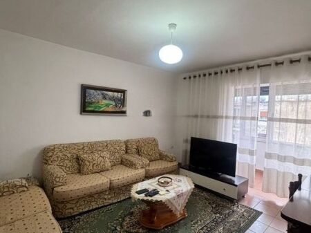 Ish Tregu Elektrik, apartament 2+1 per shitje