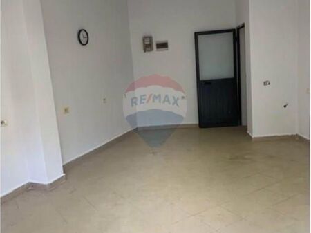 Dyqan me Qira – Rruga Pjetër Budi, Tiranë