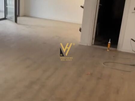 JEPET ZYRE 62 M2 ME QERA TE JORDAN MISJA 850 EURO