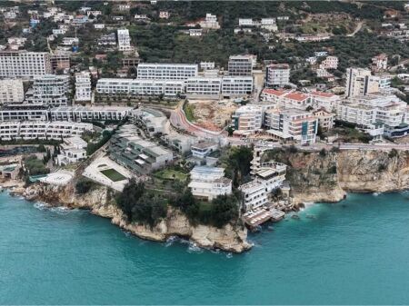 🏡 Shtëpi Private për Shitje – Vlorë, Vlorë