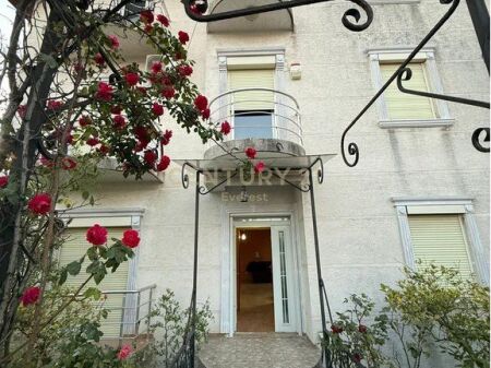 Vile me qira prane Liqenit te Farkes