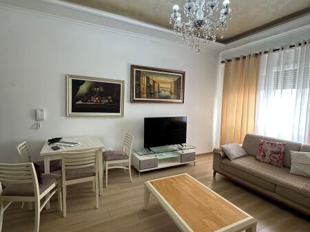 Affitto, Appartamento 1+1 Via Frosina Plaku