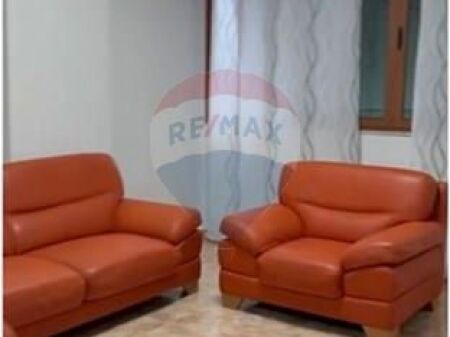 Jepet Apartament 2+1 me Qira te Rr.Him Kolli