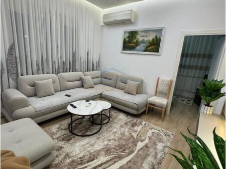 For sale, 2+1 Apartment, Fresk.