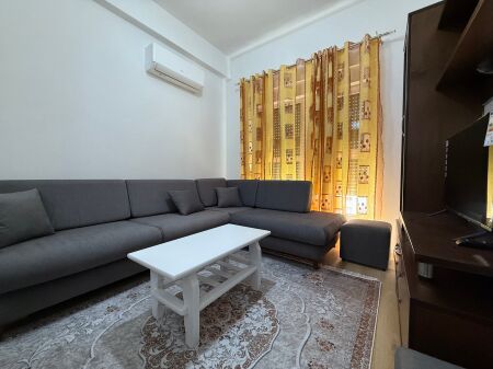 Appartamento 1+1 alla Residenza Kadiu, Ali Dem! 450 €