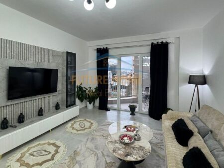 Qera, Apartament 1+1 , Zogu i Zi, Tiranë