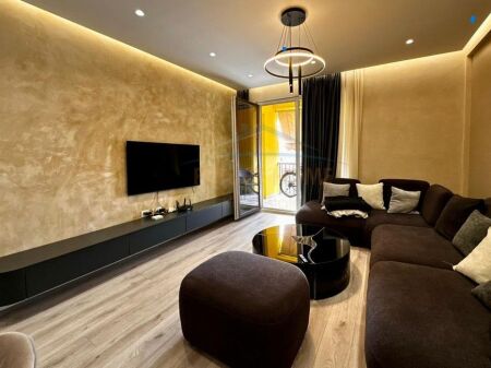 FOR SALE APARTMENT 2+1+PARKING SPACE, GRAND GALLERY, YZBERISHT