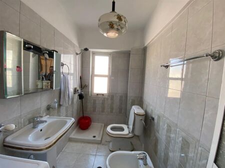 SUPER APARTAMENTNT 2+1 PRANE PORTIT DURRES 110.000 EURO​ 110 000EUR