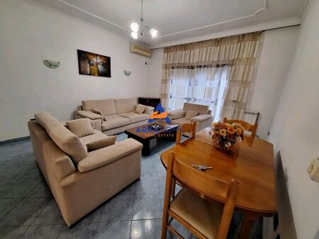 JEPET APARTAMENT ME QERA 2+1+1 "BULEVARDI I RI ,STACIONI TRENIT" 55000 LEKE