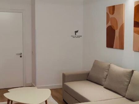 APARTAMENT ME QERA 1+1 RRUGA E KAVAJES 100.000 LEKE