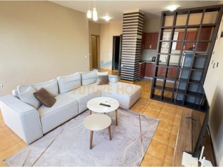 Rent, Apartment 1+1+PARKING SPACE, Barrikadave Street, Tirana