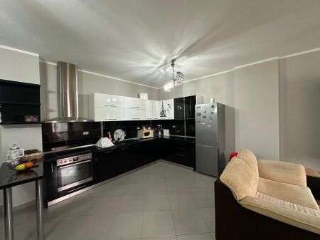 Apartment for rent 2+1 550 EURO New Ring, near Hotel Marinaj