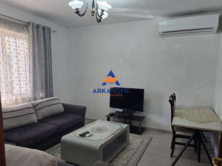 JEPET APARTAMENT ME QERA 2+1+ 1 VEND PARKIMI "LAPRAKE" 40000 LEKE