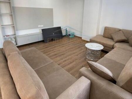 Qera, Apartament 2+1+Post Parkimi, Rezidenca Kodra e Diellit 2, Tiranë.