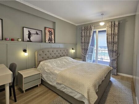 VENDESI APPARTAMENTO 2+1  , 5 MAGGIO