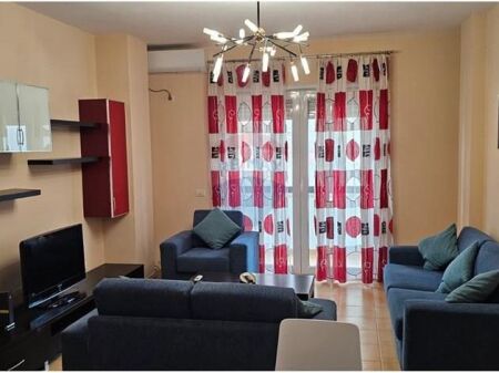 APARTAMENT 2+1+2 PER QIRA- RRUGA E SALES