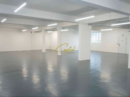 MAGAZINE ME QIRA 450 M2 KODRA E DIELLIT 200.000 LEKE