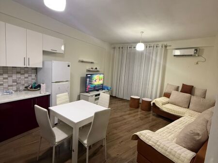 Affittasi Appartamento 2+1+ 2 Balconi – Astir !