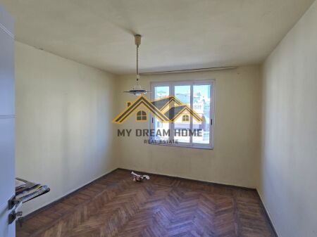 APARTAMENT 1+1 NE PLAZH, DURRES PER QIRA !