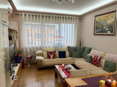 Appartamento in vendita 2+1+2 ad Astiri