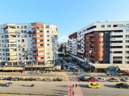 Shitet, Garazh, Unaza e Re, Tirane. 30,000 €,UNA63767