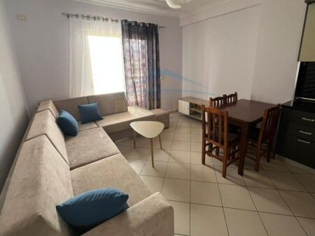 Affitto, Appartamento 2+1+2 , Via Petrela , Tirana.