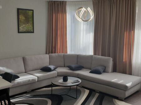 Casa in Affitto Piano Villa