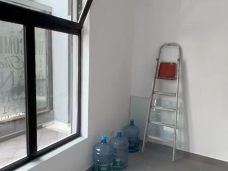 Shop/Office at Myslym Shyri