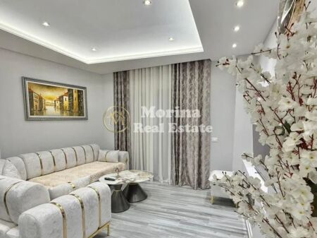 Qera | Apartament 2 + 1 | Fresku | 650 €/muaj