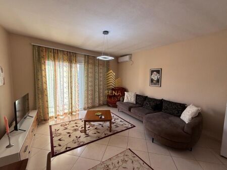 Qira, Apartament 2+1+2+2Blk, Oxhaku, 50,000 Lek/muaj i padiskutueshem