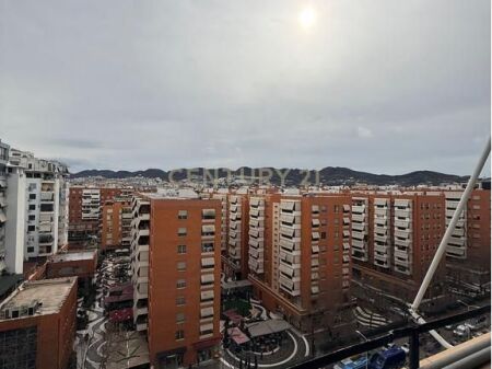 APARTAMENT 2+1 ME QIRA PERBALLE KOMPLEKSIT DELIJORGJI!