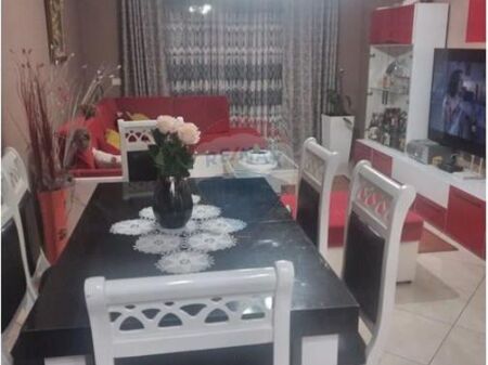 Appartamento 2+1 in vendita a Yzberisht